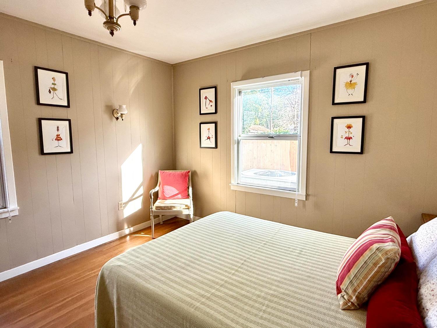 646 F Street Davis, CA 95616 - Photo 25 of 33 a bedroom with bed and a window