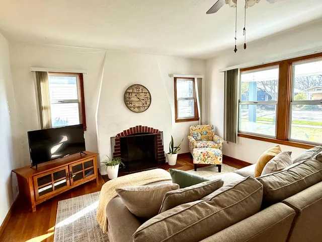 $720,000 | 646 F Street, Davis, CA 95616