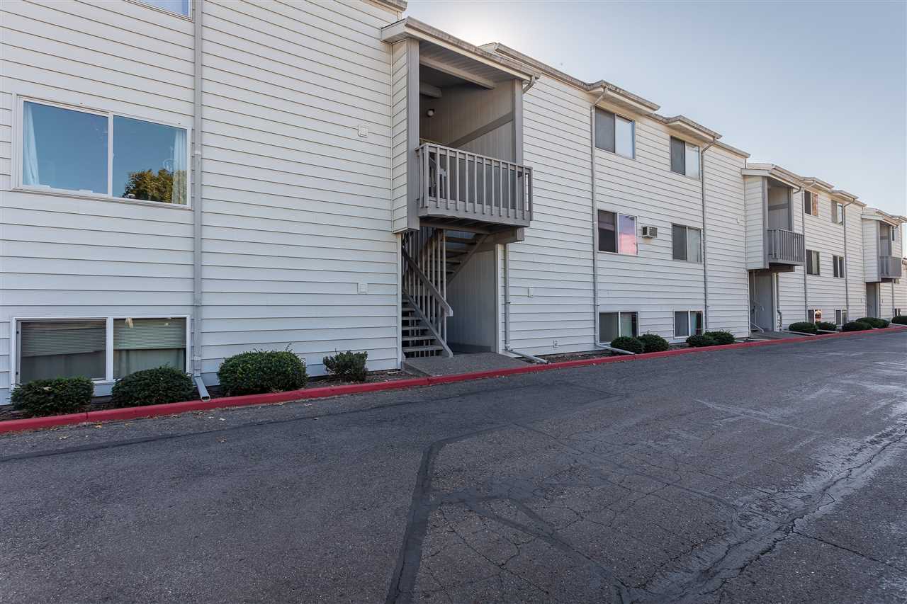 310 North Raymond Road, Unit D17 Spokane Valley, WA 99206 - Photo 2 of 17 Gallery Image 2