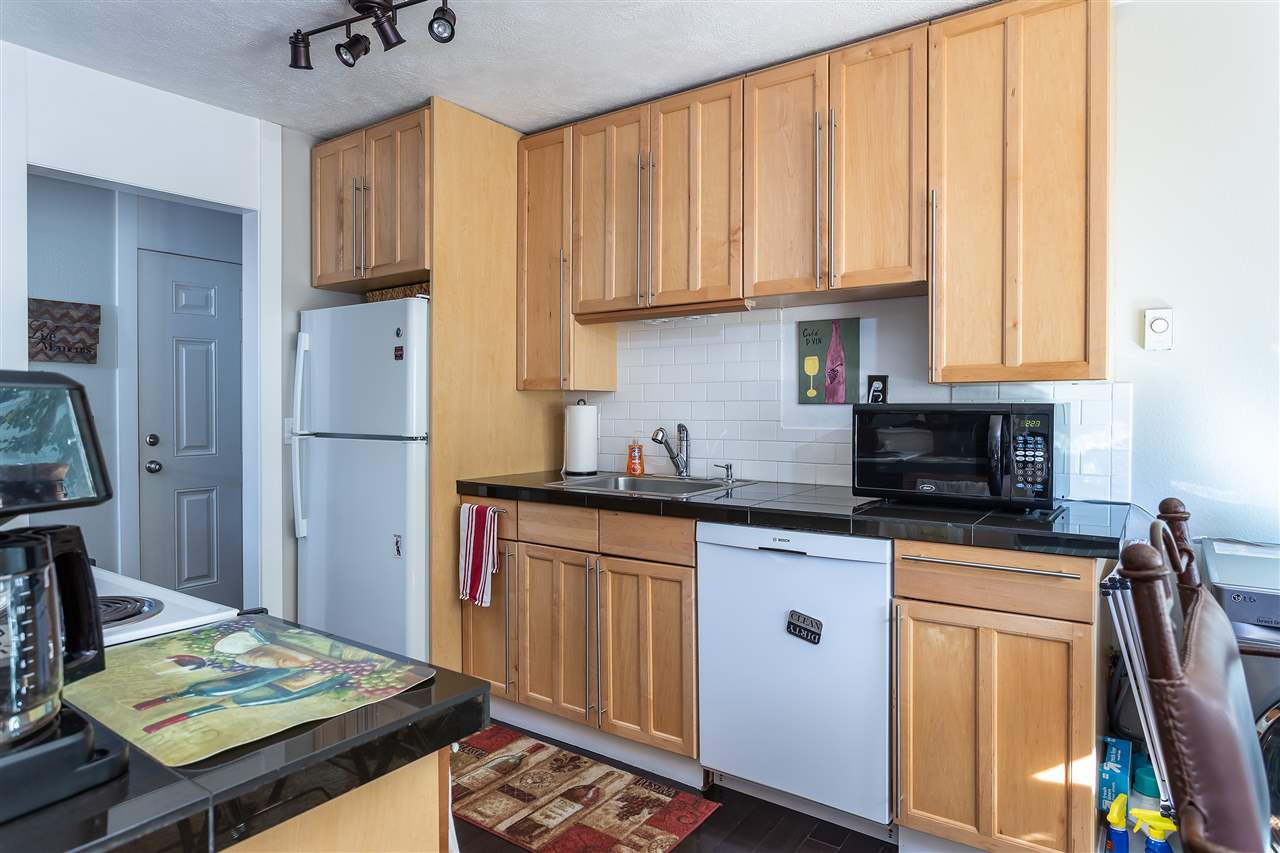 310 North Raymond Road, Unit D17 Spokane Valley, WA 99206 - Photo 6 of 17 Gallery Image 6