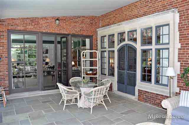 372 Provencal Road Grosse Pointe, MI 48236 - Photo 20 of 30 31183485-19.JPG