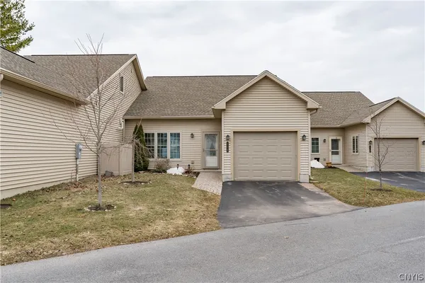 $525,000 | 146 State Street, Unit 114, Clayton, NY 13624