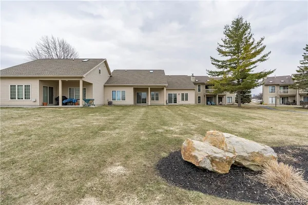 $525,000 | 146 State Street, Unit 114, Clayton, NY 13624