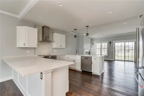 $525,000 | 146 State Street, Unit 114, Clayton, NY 13624