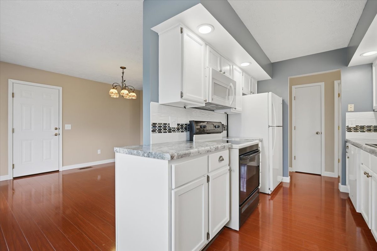 1409 Godfrey Drive Normal, IL 61761 - Photo 13 of 30