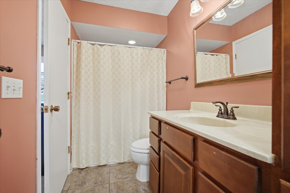 1409 Godfrey Drive Normal, IL 61761 - Photo 19 of 30