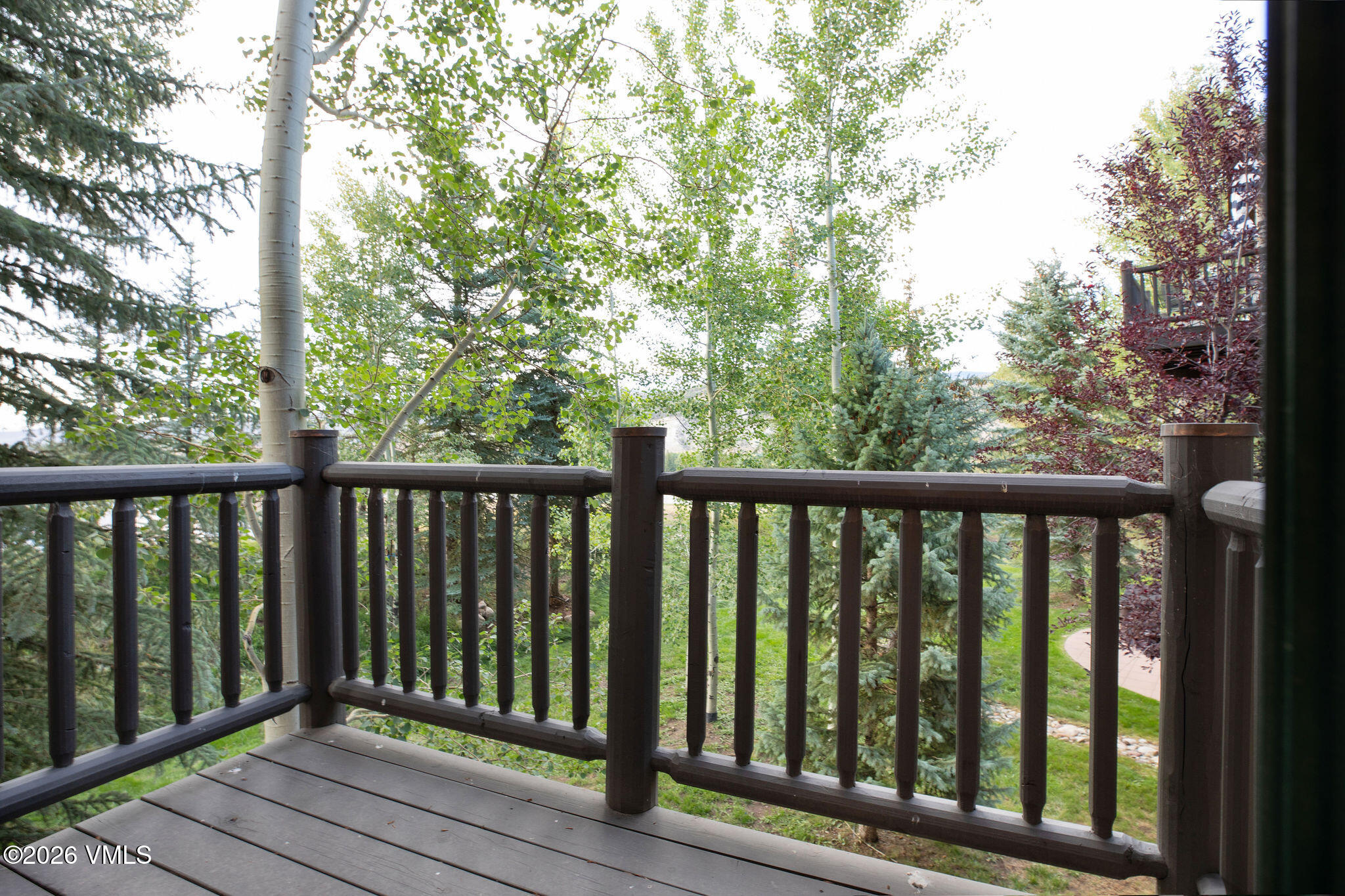 49 Knudson Ranch Road Edwards, CO 81632 - Photo 17 of 20 2608_49_knudson_interior_deck_view