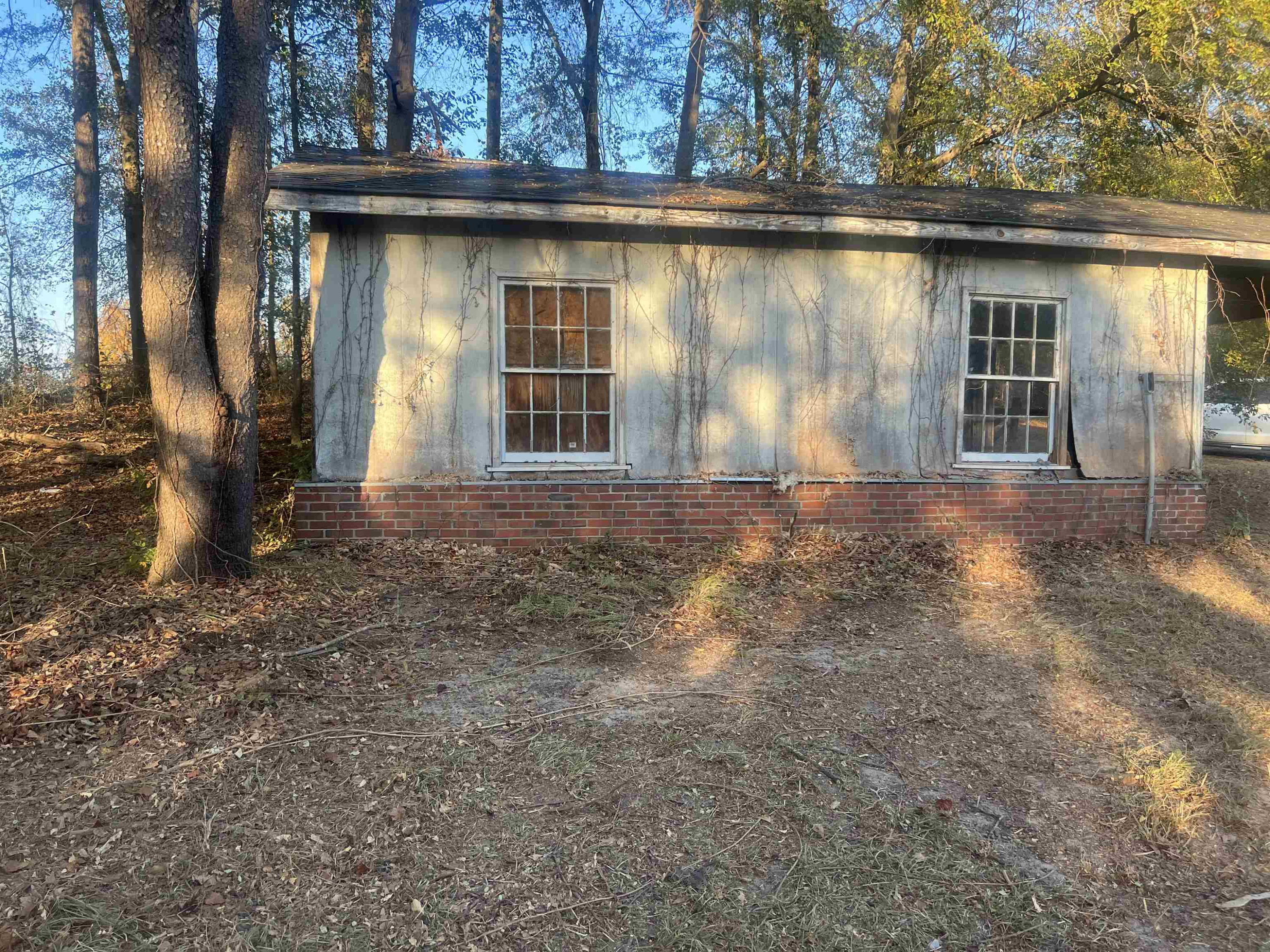 4570 Piney Grove Road Angier, NC 27501 - Photo 33 of 34 Barn