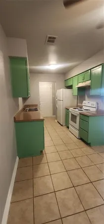 $325,000 | 6721 Loma Vista Drive, Unit 6721 6723, Fort Worth, TX 76133