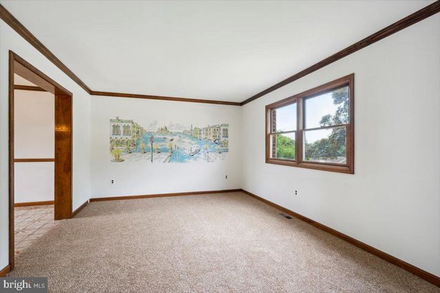 $630,000 | 125 Lori Lane, Broomall, PA 19008