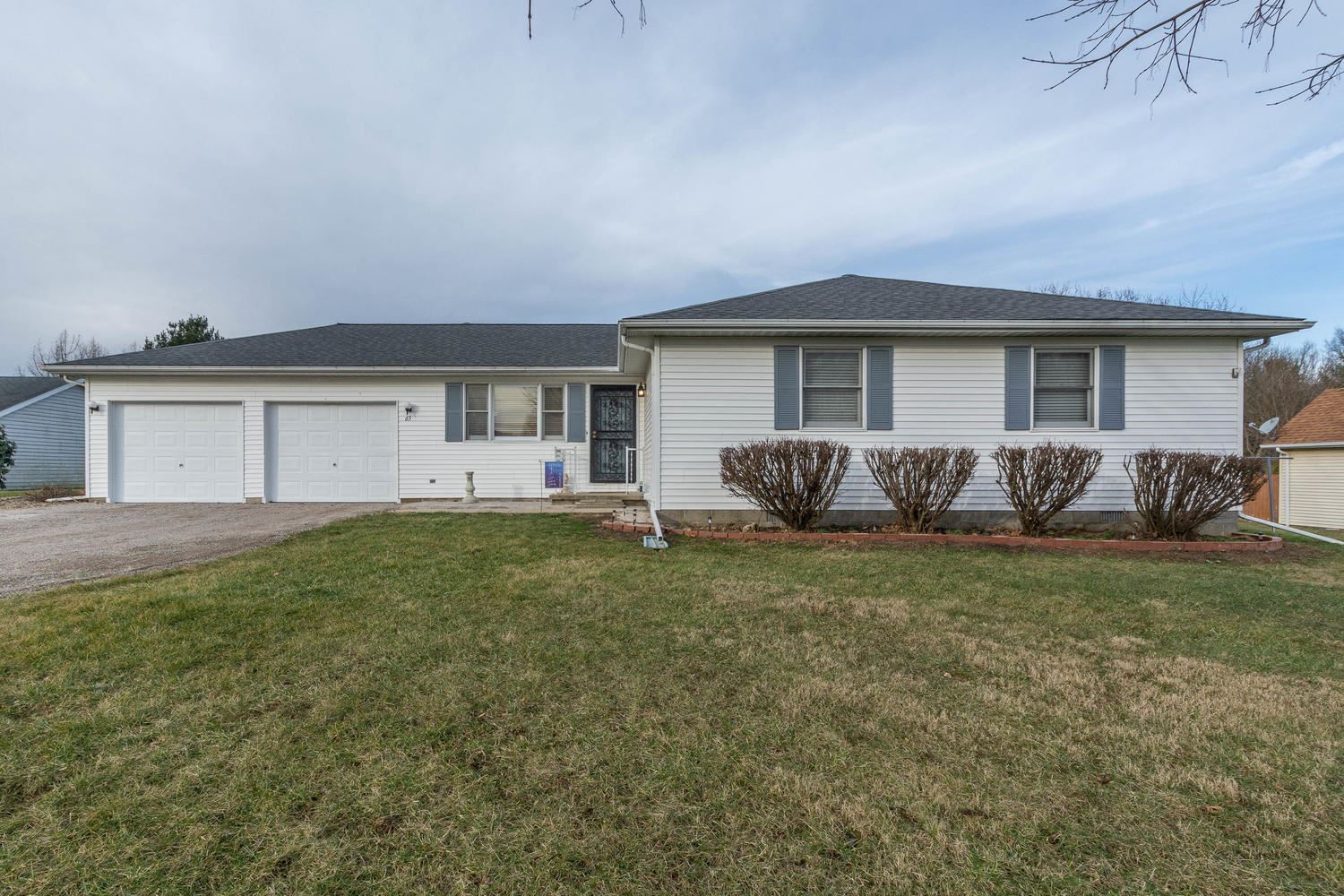 65 Concord Road Spencer, IN 47460 - Photo 2 of 26