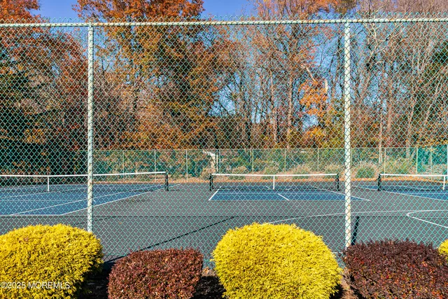 $259,000 | 26 Meadow Green Circle, Unit K, Manalapan, NJ 07726