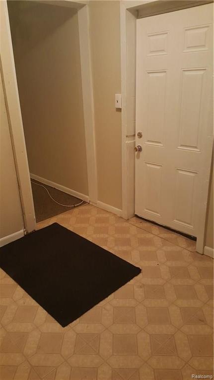 6541 Denton Road, Unit 1 Belleville, MI 48111 - Photo 2 of 4