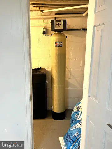 $255,000 | 205 Linn Street, Harrisburg, PA 17109