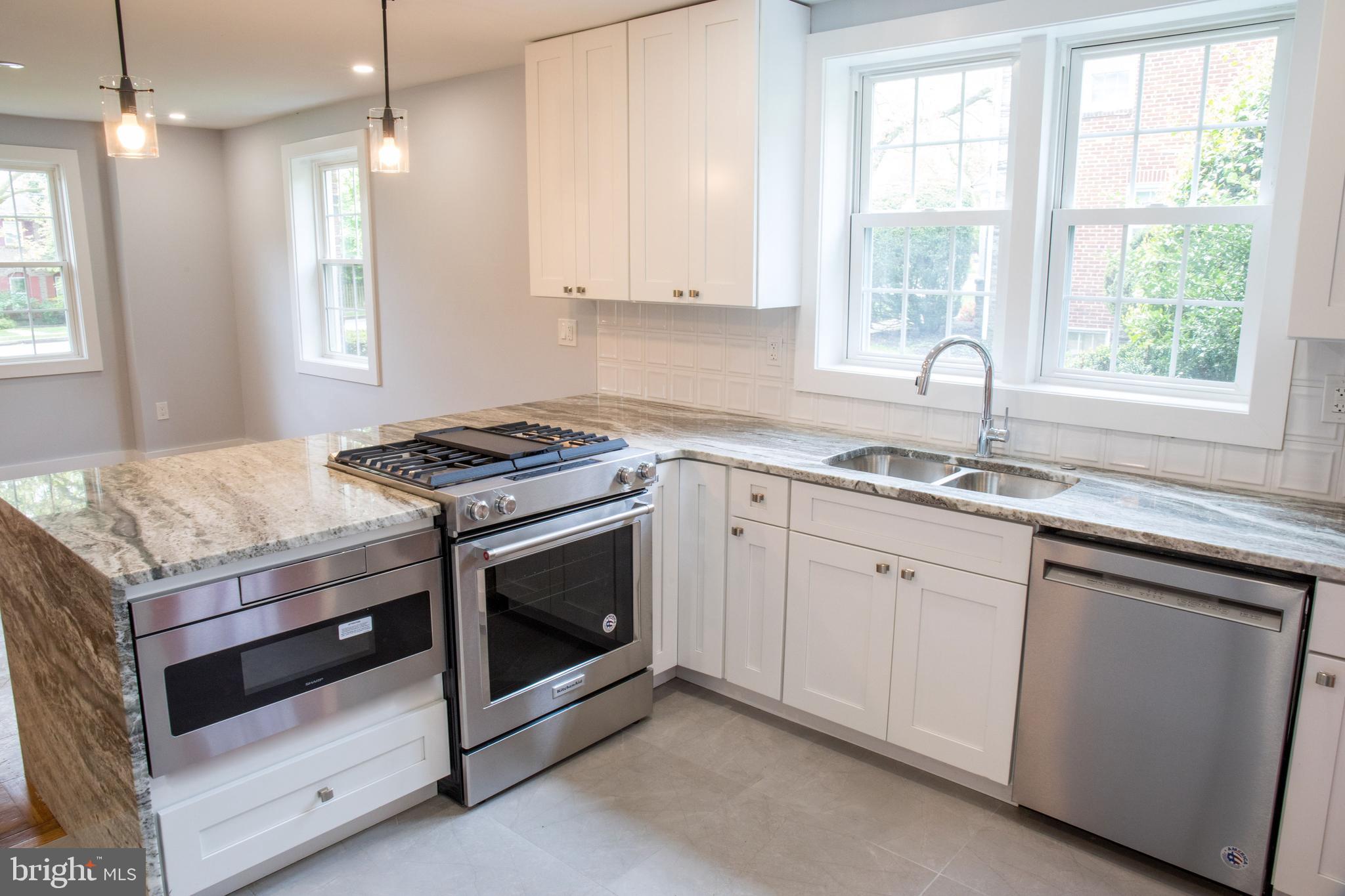 7808 Oak Lane Road Cheltenham, PA 19012 - Photo 14 of 50 Gallery Image 14