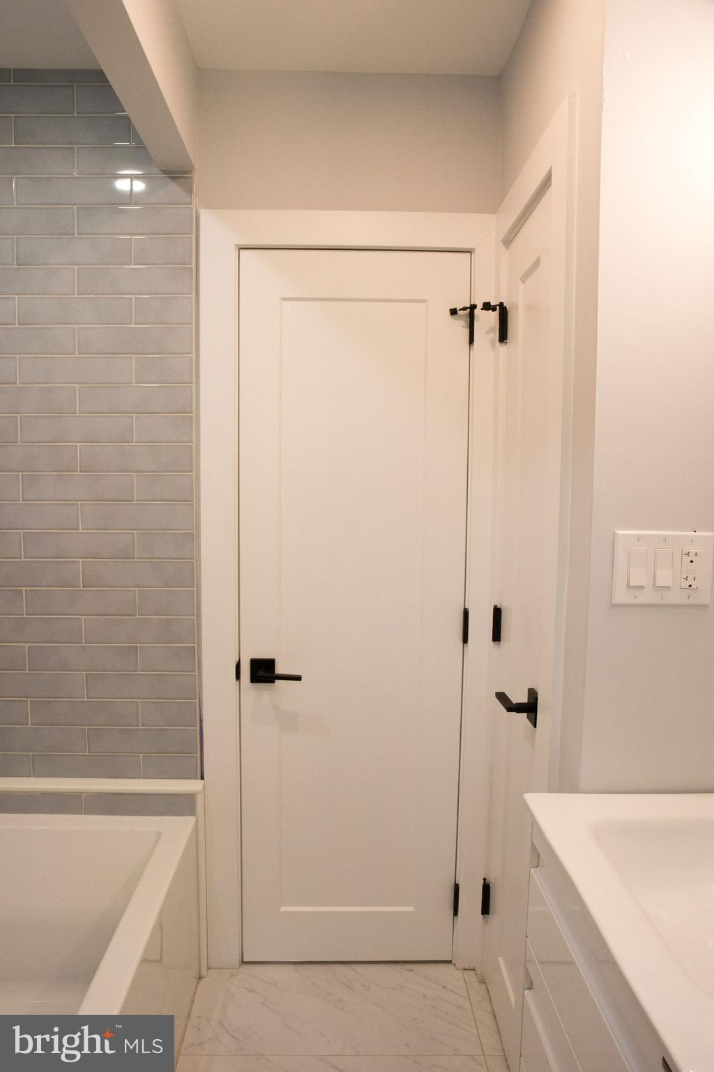 7808 Oak Lane Road Cheltenham, PA 19012 - Photo 28 of 50 Hall bath