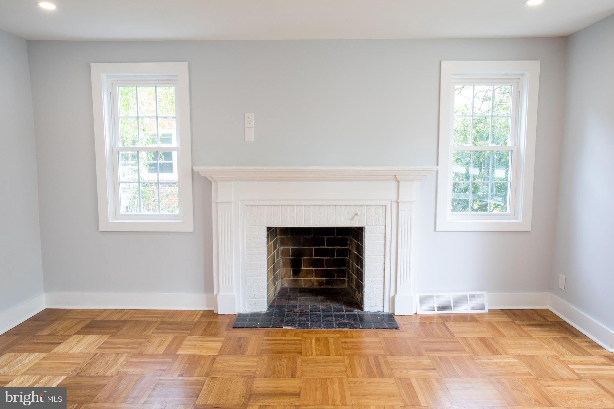 7808 Oak Lane Road Cheltenham, PA 19012 - Photo 6 of 50 Living