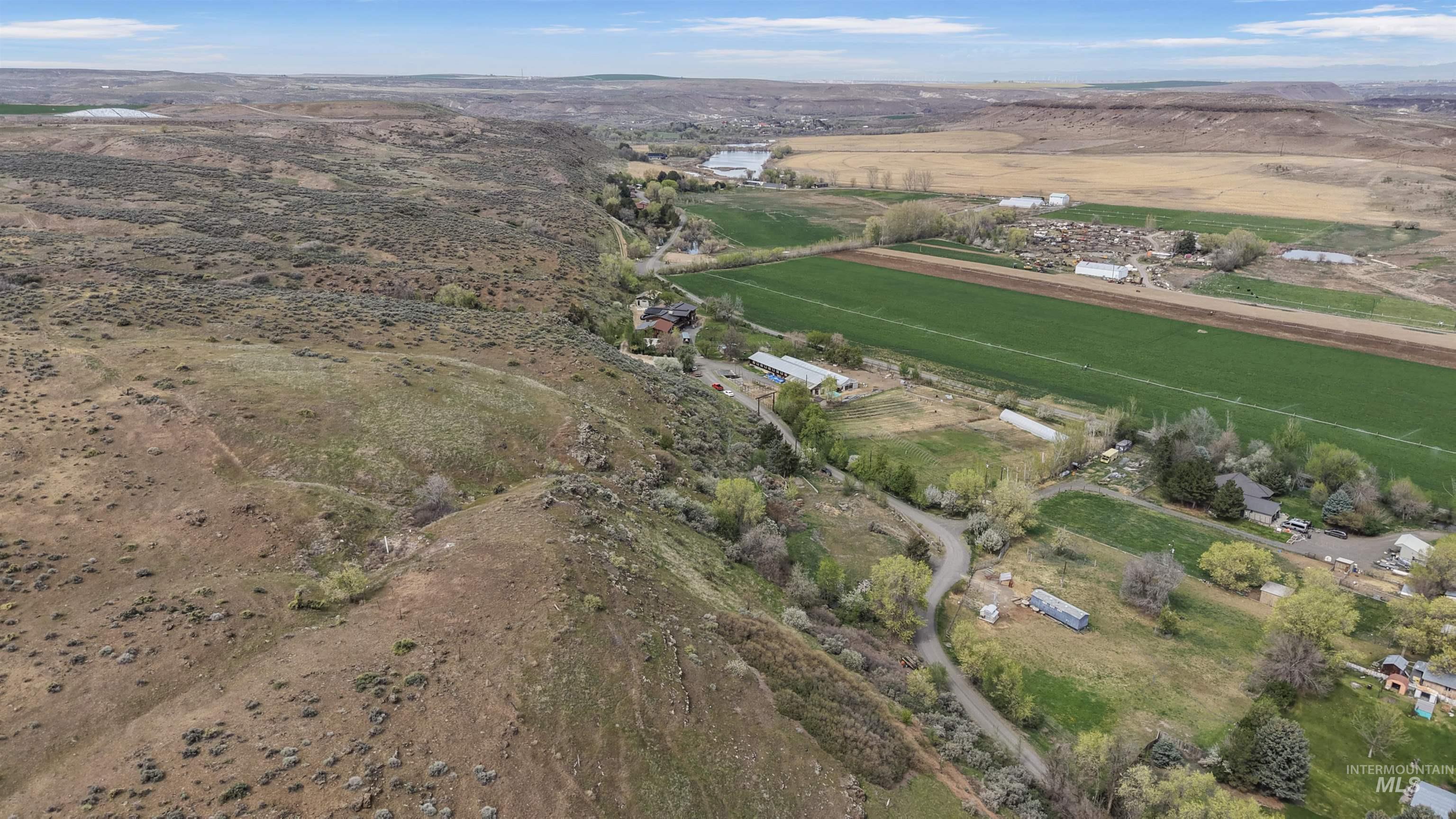 4785 A River Road Buhl, ID 83316 - Photo 19 of 28