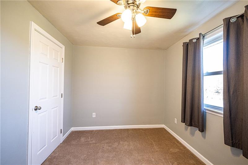 35 Kelly Road Washington, PA 15301 - Photo 17 of 25 Spacious third bedroom