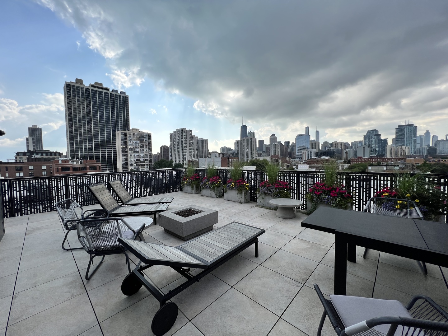 Undisclosed Address Chicago, IL 60610 - Photo 14 of 14 a view of a terrace with sitting area