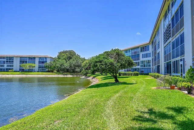 $85,000 | 1902 Bermuda Circle, Unit H3, Coconut Creek, FL 33066