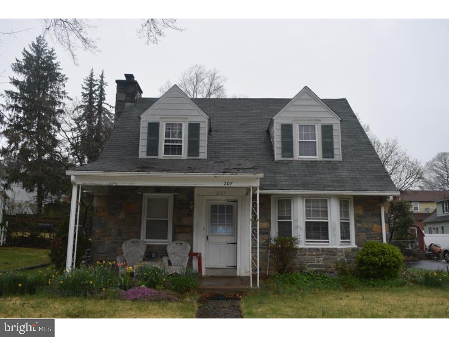 207 Hawthorne Road Morton, PA 19070 - Photo 1 of 5