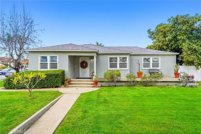 $900,000 | 12823 Barlin Avenue, Downey, CA 90242