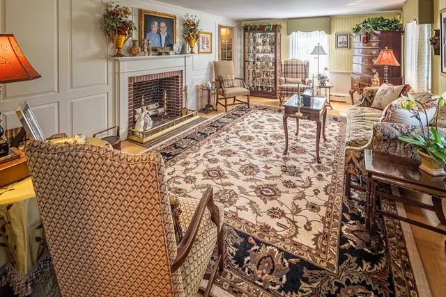 $1,195,000 | 2 Shamrock Lane, Dover, NH 03820