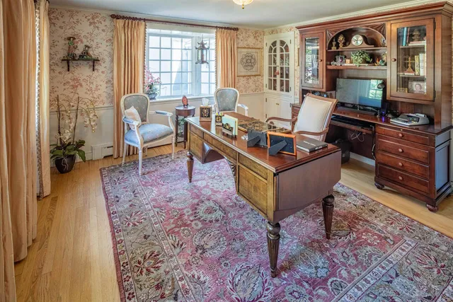 $1,195,000 | 2 Shamrock Lane, Dover, NH 03820