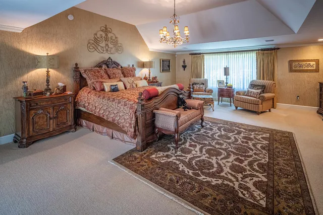 $1,195,000 | 2 Shamrock Lane, Dover, NH 03820