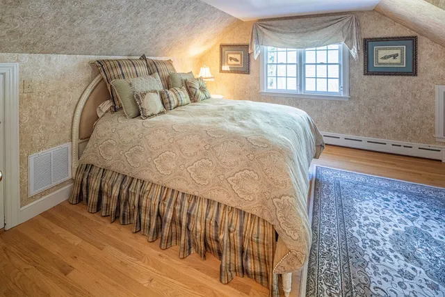 $1,195,000 | 2 Shamrock Lane, Dover, NH 03820