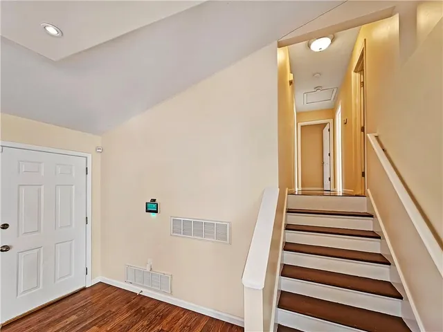 $1,600 | 100 Ginnity Drive, Douglasville, GA 30134