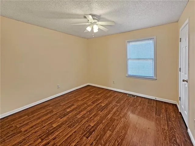 $1,600 | 100 Ginnity Drive, Douglasville, GA 30134