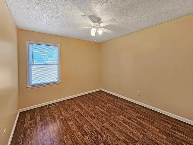 $1,600 | 100 Ginnity Drive, Douglasville, GA 30134