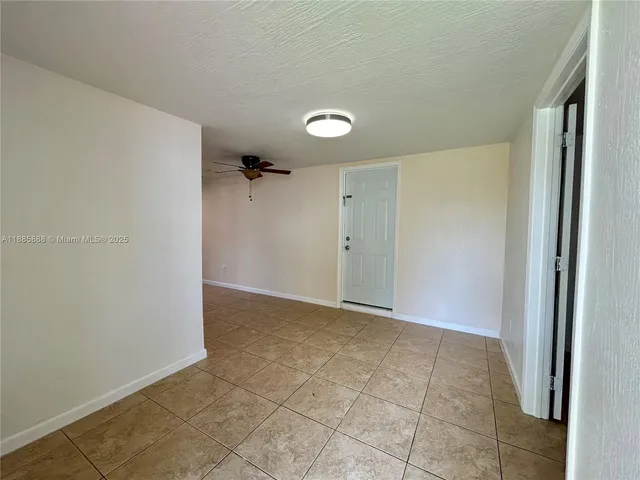 $1,450 | 4221 Southwest 36th Street, Unit BACK, West Park, FL 33023