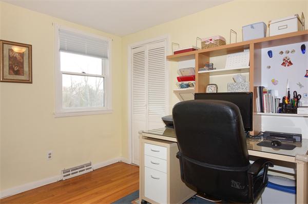 25 Crown Road Westford, MA 01886 - Photo 13 of 21 Gallery Image 13