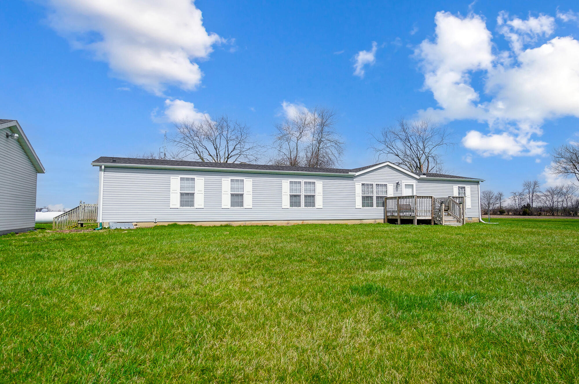 6766 Garlough Road Springfield, OH 45502 - Photo 3 of 56