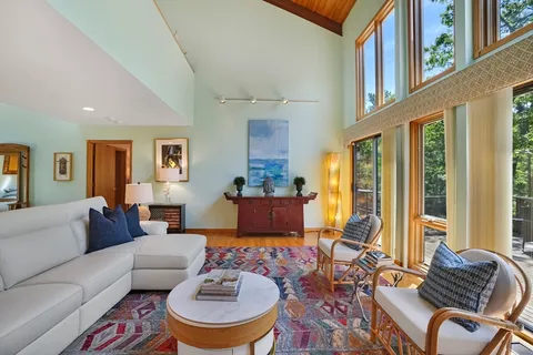 $1,895,000 | 18 Puritan Drive, Oak Bluffs, MA 02557
