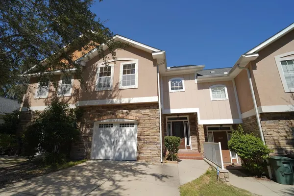$2,000 | 1728 Summer Meadow Place, Tallahassee, FL 32303