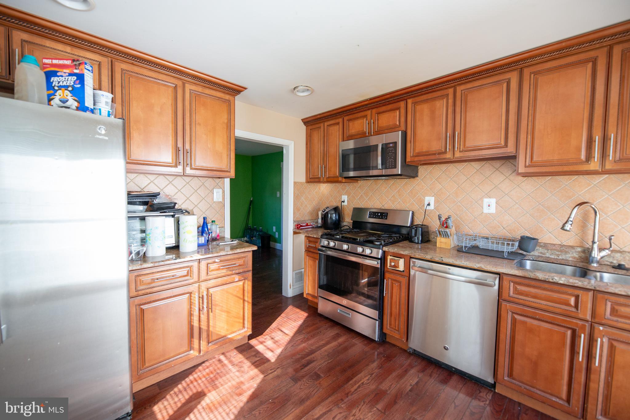 7403 Barclay Road Cheltenham, PA 19012 - Photo 8 of 32 Gallery Image 8