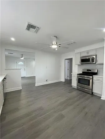 $2,000 | 1102 Avenue A, Marrero, LA 70072