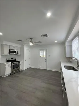 $2,000 | 1102 Avenue A, Marrero, LA 70072