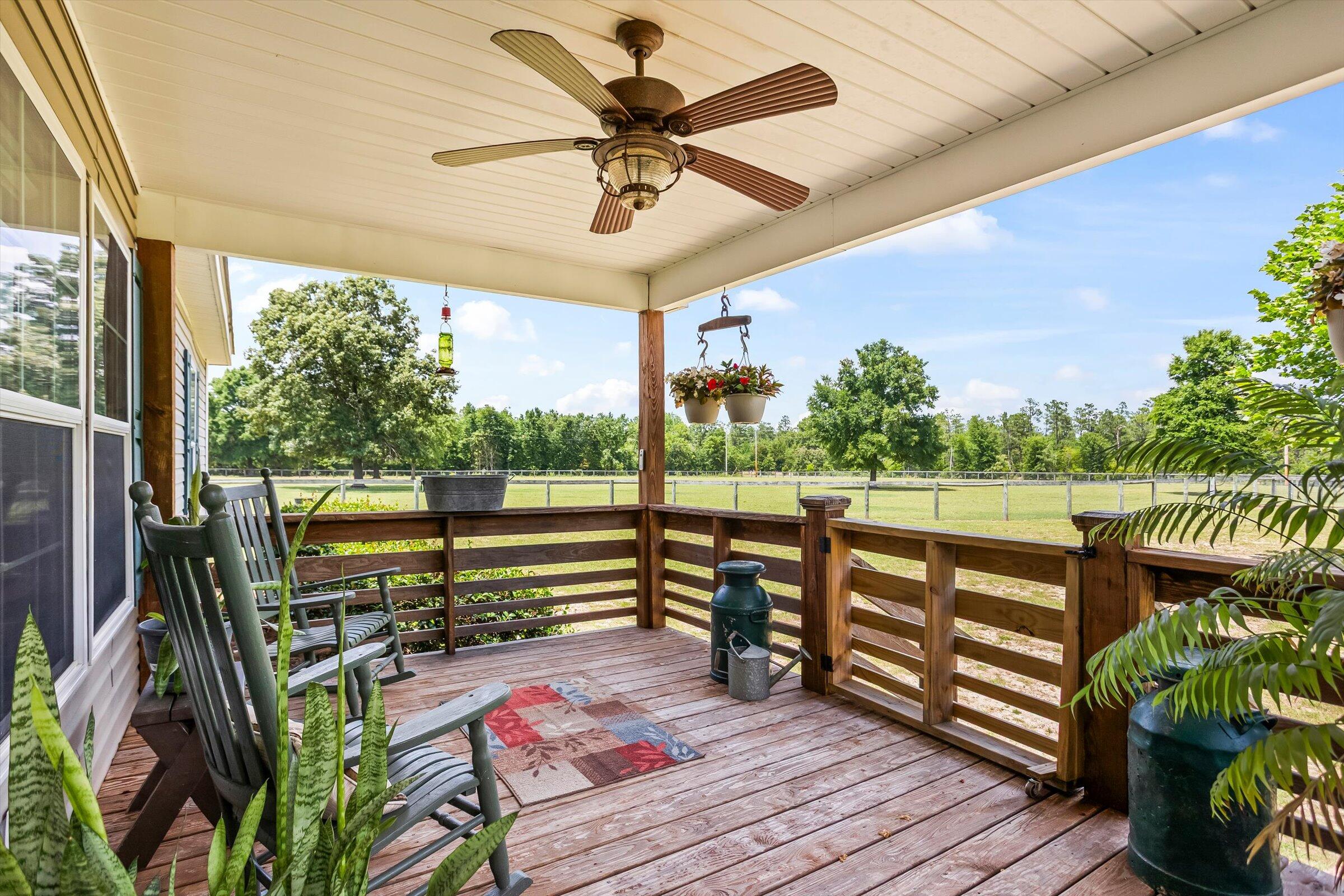 1178 Weeks Road Williston, SC 29853 - Photo 6 of 72