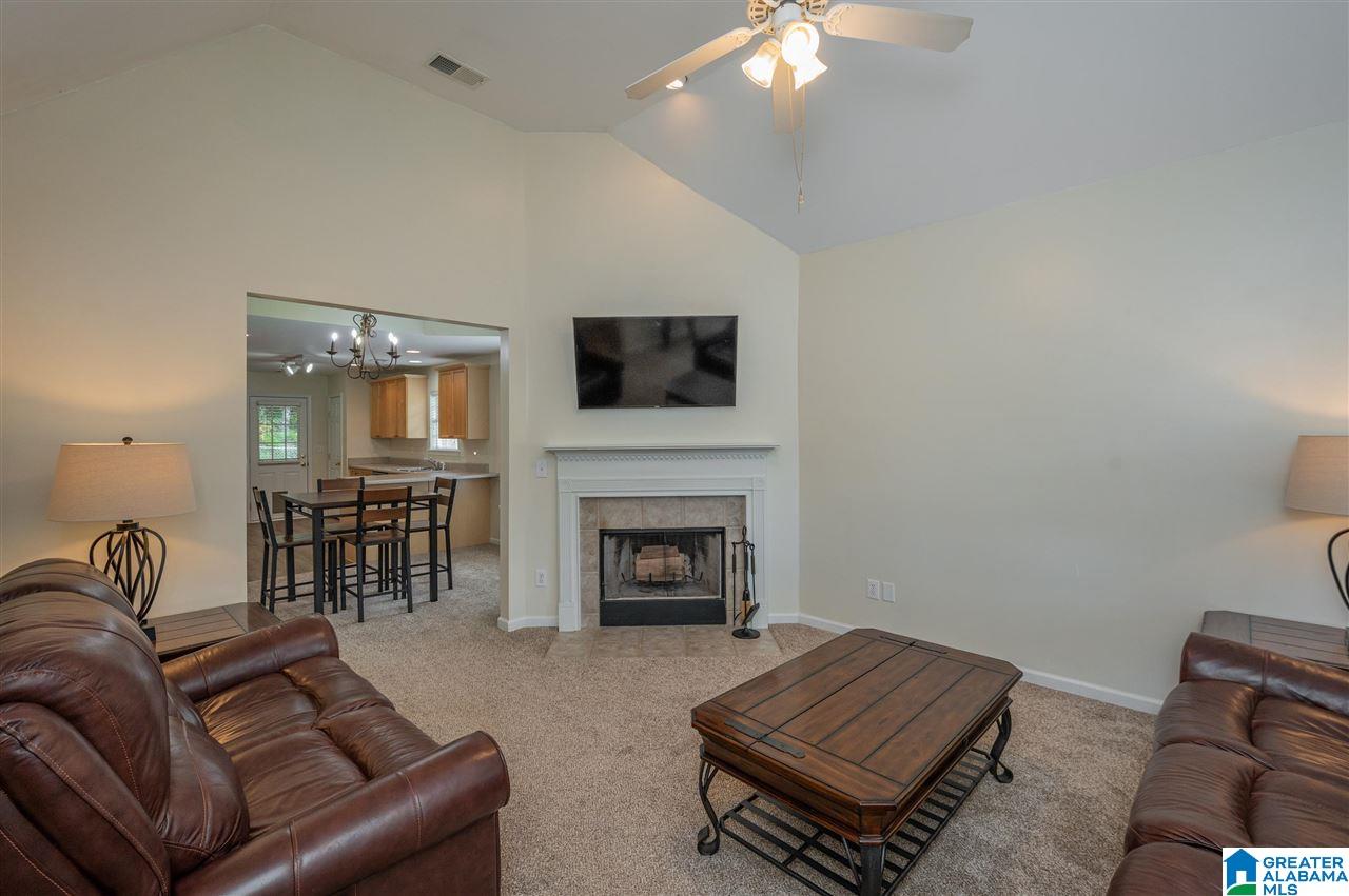 4004 Forest Lakes Road Sterrett, AL 35147 - Photo 7 of 42