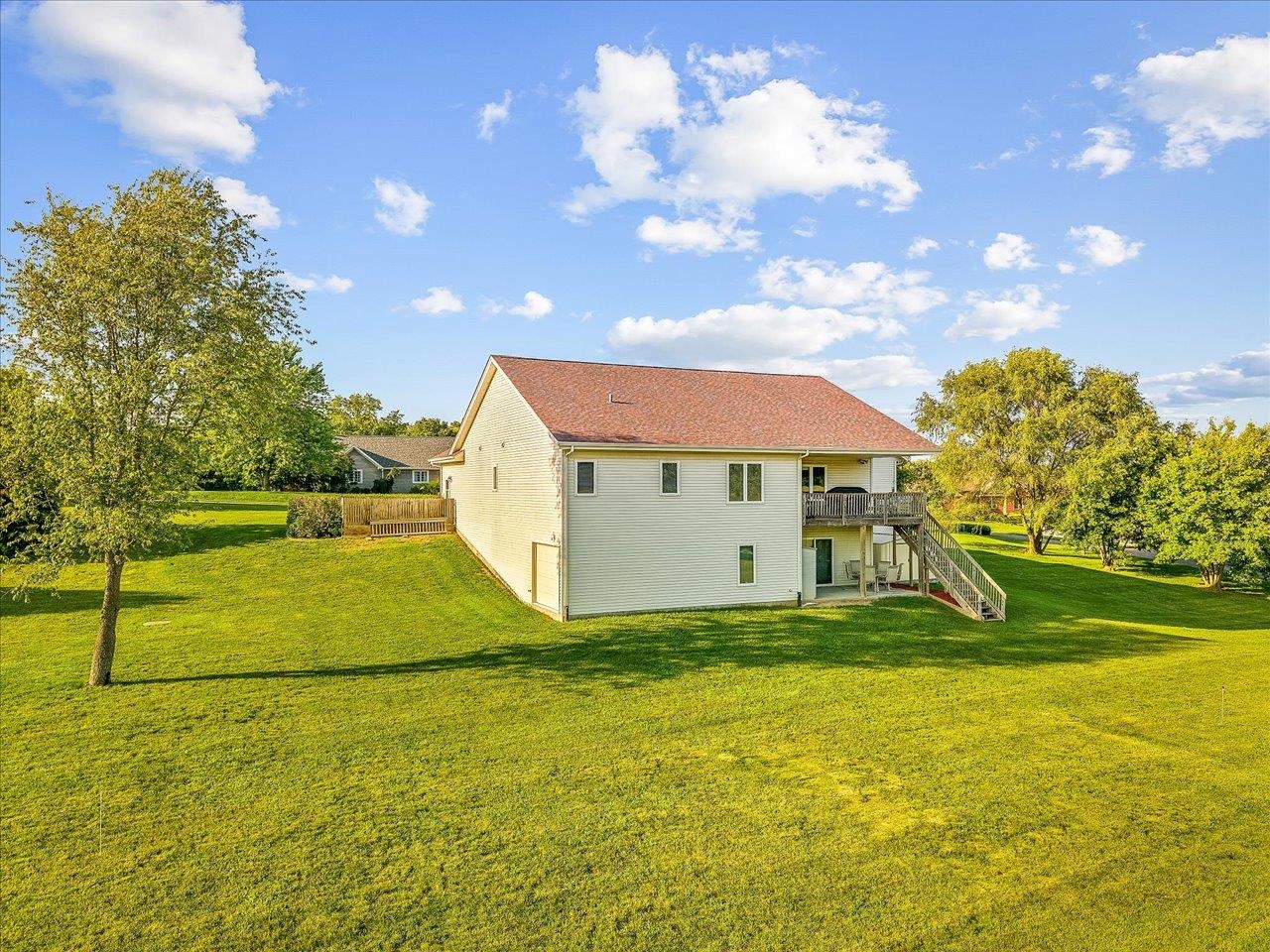 7227 Hawthorne Ridge Roscoe, IL 61073 - Photo 49 of 56 Gallery Image 49
