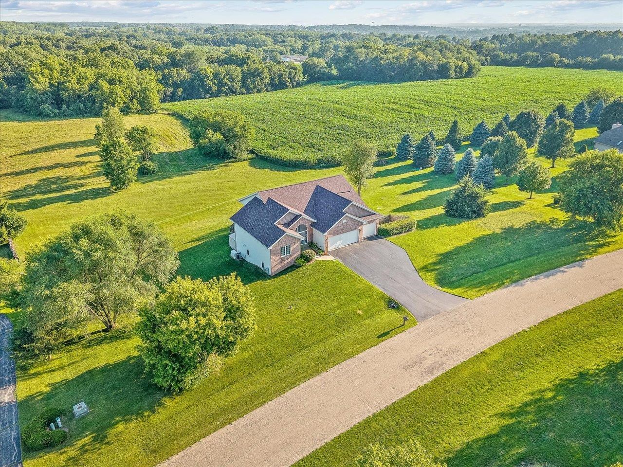 7227 Hawthorne Ridge Roscoe, IL 61073 - Photo 51 of 56 Gallery Image 51