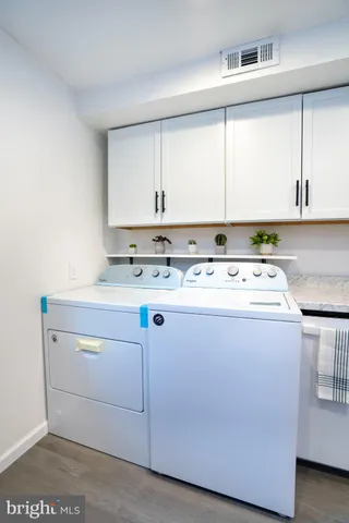 $245,000 | 1141 West Aaron Drive, Unit D, State College, PA 16803