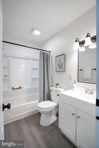 $245,000 | 1141 West Aaron Drive, Unit D, State College, PA 16803