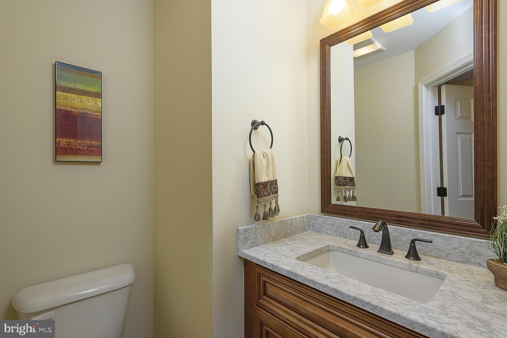 1442 Shesley Road Edgewater, MD 21037 - Photo 12 of 29 Half Bathroom