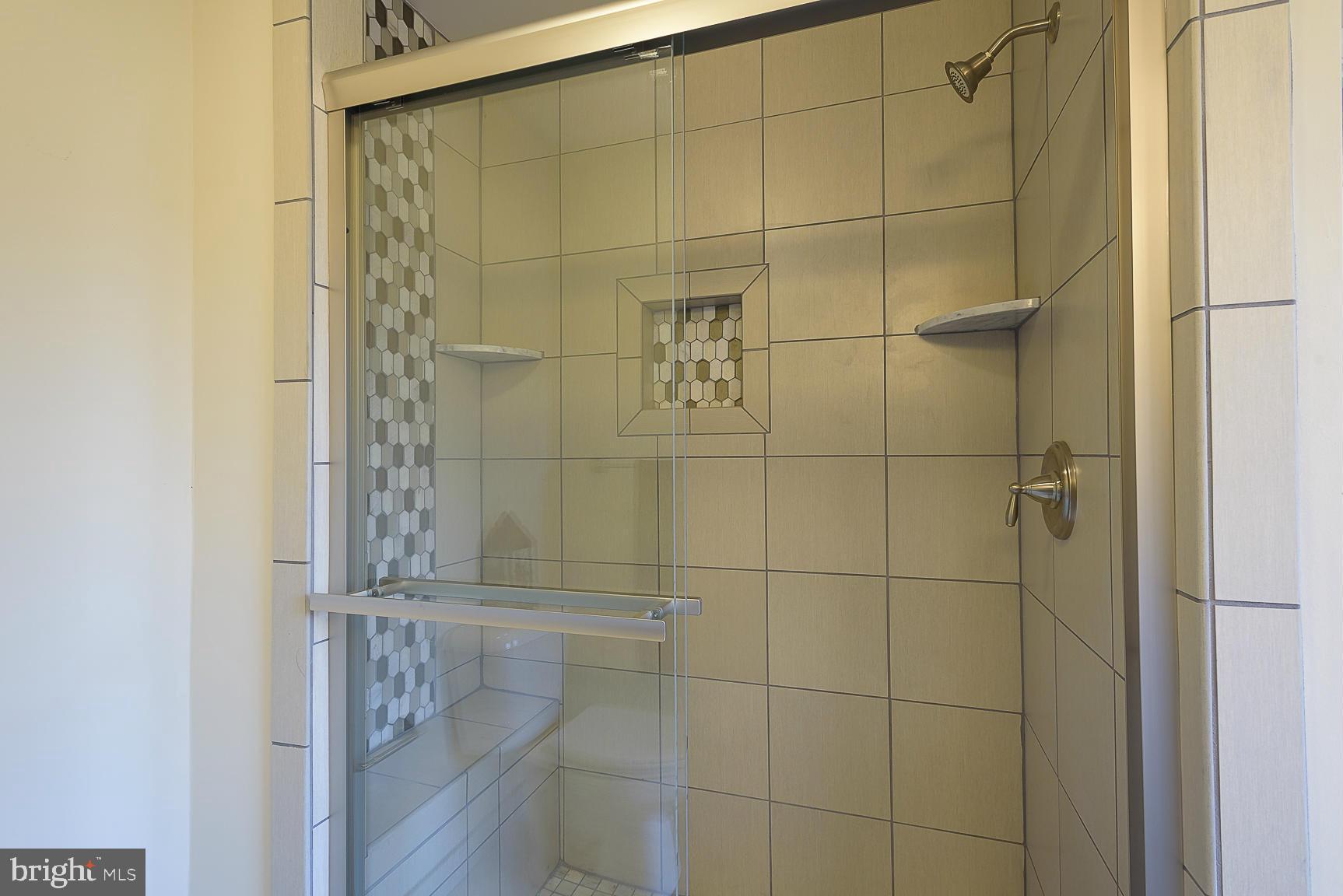 1442 Shesley Road Edgewater, MD 21037 - Photo 16 of 29 Bath (Master)
